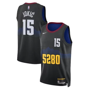 Delizioso Gorgeous Nikola Jokic Denver Nuggets Nike Unisex 2023/24 Swingman Jersey Black City Edition  per i veri fan