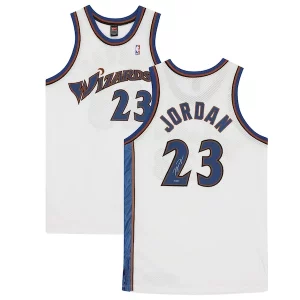 Delizioso Versatile Splendido Michael Jordan Washington Wizards Authentic Autographed White Nike Jersey  per i veri fan
