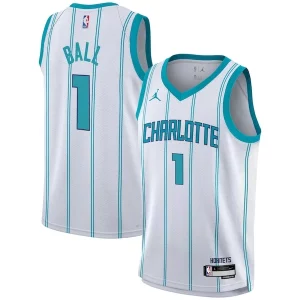 Fantastico Sofisticato Pratico LaMelo Ball Charlotte Hornets Nike Youth Swingman Jersey Association Edition White  per i veri fan