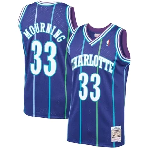 Fascinante Alonzo Mourning Charlotte Hornets 1994/95 Hardwood Classics Swingman Jersey Purple  per i veri fan