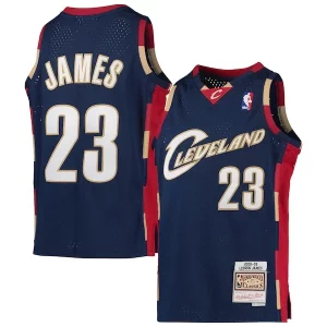 Ottimo LeBron James Cleveland Cavaliers Youth 2008 09 Hardwood Classics Swingman Jersey Navy  per i veri fan