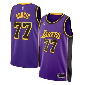 Raffinato Gorgeous Luka Dončić Los Angeles Lakers Jordan Brand Statement Edition Swingman Jersey Purple  per i veri fan